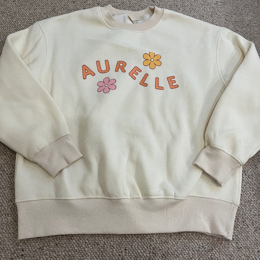Aurelle In love with the sun sweatshirt small